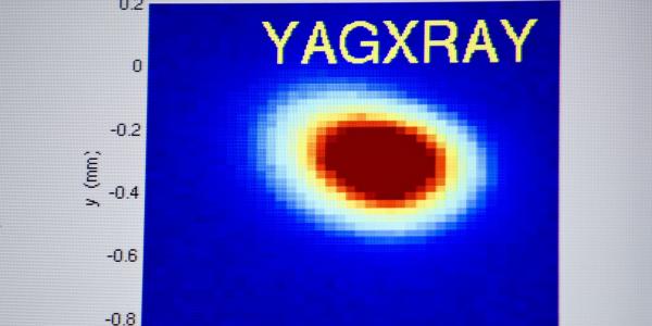 Main Control Center image of first LCLS light, April 14, 2009