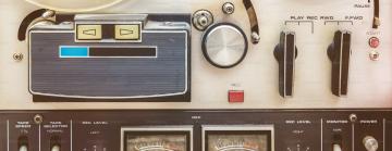 Reel-to-reel tape recorder (vintage)